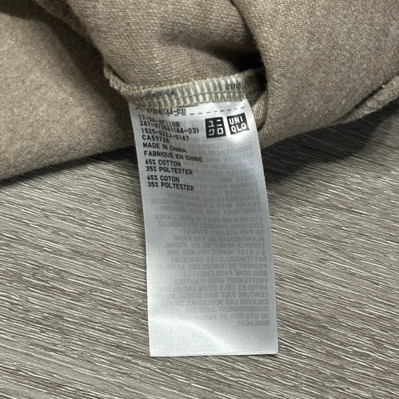 Uniqlo Beige Quarter Zip Sweater - Picture 5 of 5